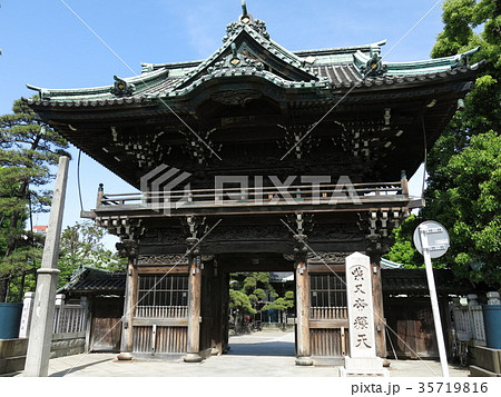 柴又帝釈天題経寺の二天門 35719816