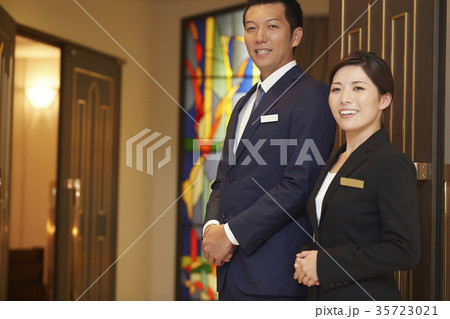 ウエディングプランナー 35723021