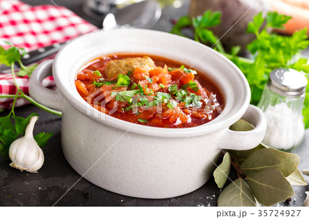 Borscht, beetroot vegetable soup Borscht, beetroot vegetable soup 35724927