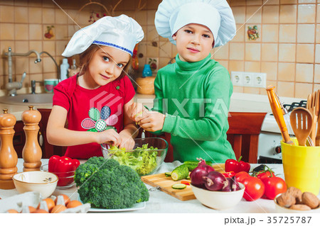 happy family funny kids are preparing the a fresh 35725787