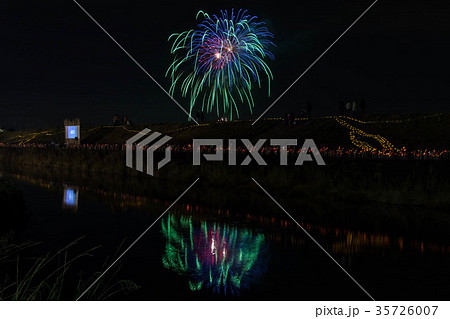 灯明と花火 35726007