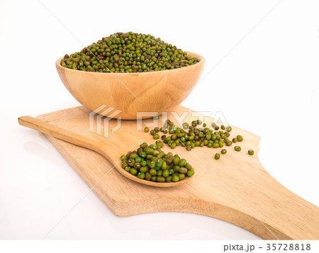 Mung beans on white background. Mung beans on white background. 35728818