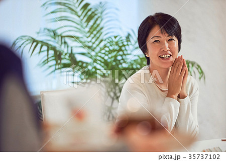 マダム ティータイム 35737102