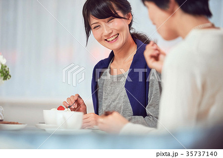 マダム ティータイム 35737140