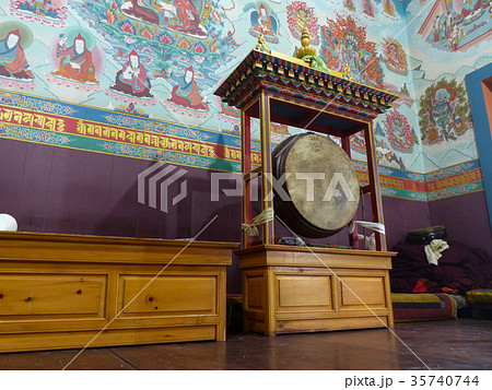 Big drum in the buddhist temple Big drum in the buddhist temple 35740744