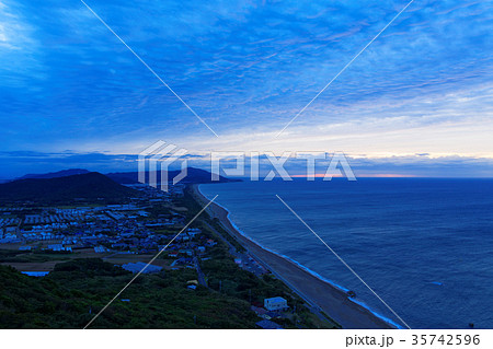 渥美半島　片浜十三里の夜明け 35742596