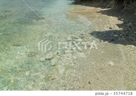 黒島 沖縄県竹富町 仲本海岸の写真素材