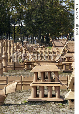 家型埴輪 古代 古墳 ハニワ 高床の家 家型埴輪 古代 古墳 ハニワ 高床の家 35747913