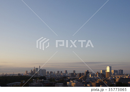 大宮 夜明けのさいたま新都心・ソニックシティ 35773065