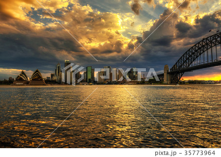 Dramatic sunset sky above Sydney  35773964