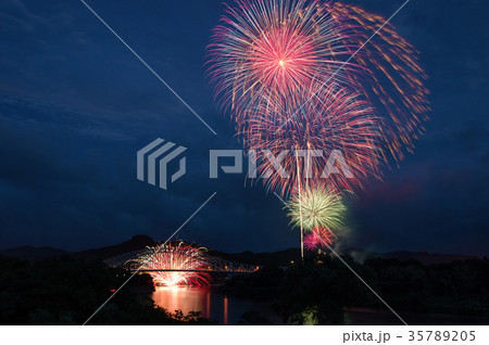 おらが自慢のでっかい花火大会／岩手県一関市川崎町 35789205