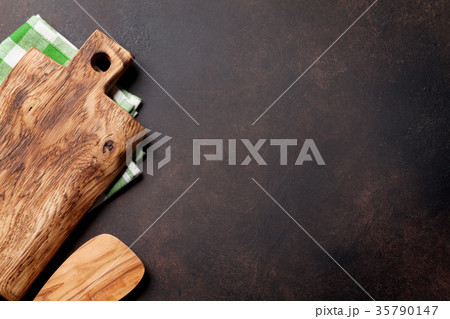 Old vintage kitchen utensils 35790147