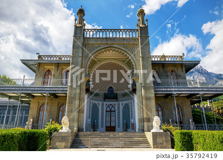 Vorontsov Palace in Crimea Vorontsov Palace in Crimea 35792419