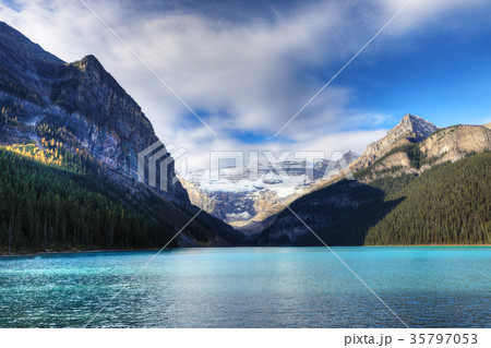 Lake Louise near Banff, Alberta Lake Louise near Banff, Alberta 35797053