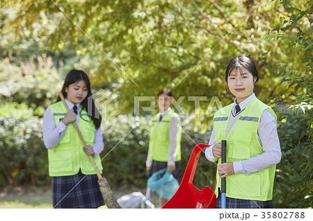 10代 感情 東洋人 35802788