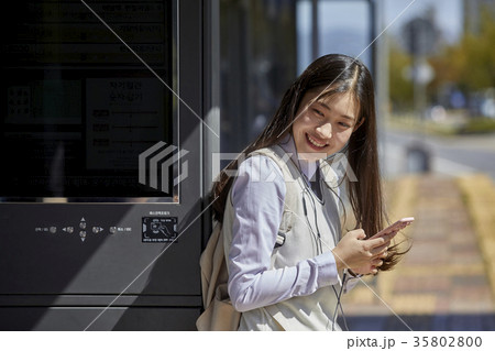 10代 感情 距離 35802800