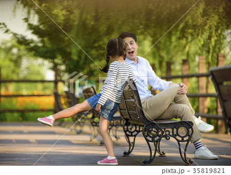 お父さん 父 パパ 35819821