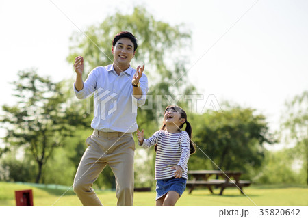 お父さん 父 パパ 35820642