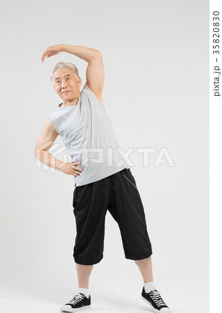 高齢者 老人 韓国人 35820830