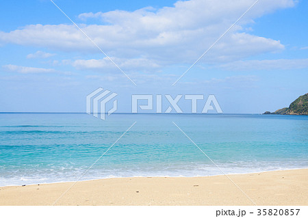 奄美大島 国直海岸の写真素材