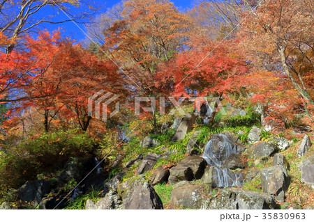 昇龍の滝 35830963