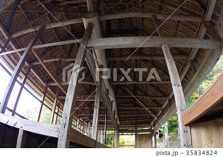 信州　東筑摩郡麻績村の文化財　神明社「舞台」　国重要文化財指定　幅六間二重床の大舞台 35834824