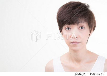 ミドル女性 35836749