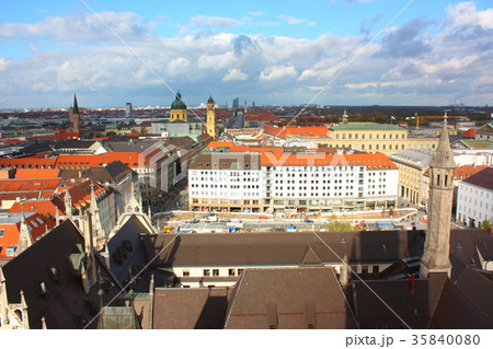 新市庁舎の塔から見たミュンヘン市街 35840080