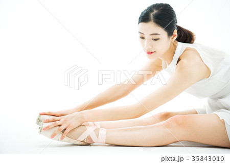 バレリーナ バレエ 女性 35843010