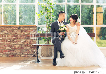 フォトウエディング 結婚 新郎新婦 35844238