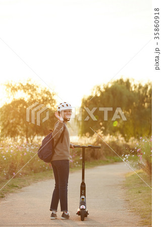 女性 女 女の子 35860918