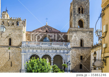 facade of the cathedral of the city of monreale 35861246