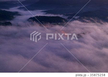 伐株山の雲海 伐株山の雲海 35875258