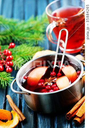 christmas drink 35884265