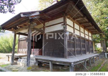 信州 東筑摩筑北地区の文化財 岩殿寺 大日堂 1626年建立の堂宇 信州 東筑摩筑北地区の文化財 岩殿寺 大日堂 1626年建立の堂宇 35886803
