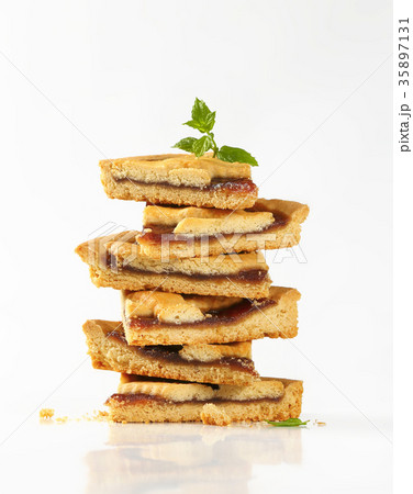 sliced strawberry jam tart 35897131