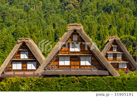 ユネスコ世界遺産（文化遺産）白川郷、合掌造り集落を行く！ ※作品