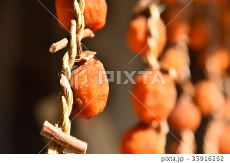 干し柿作り 干し柿作り 35916262