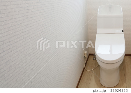 新築住宅 トイレ 35924533