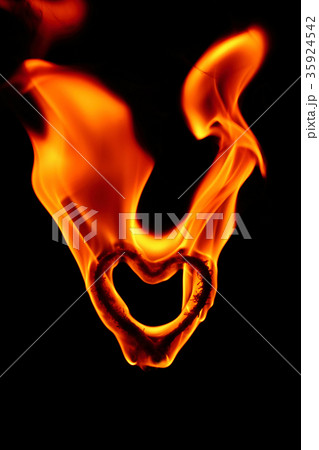 灼熱の炎 35924542