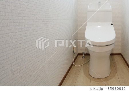 新築住宅 トイレ 35930012