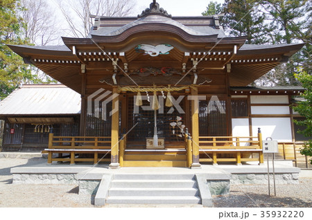 信州 上伊那 辰野町の神社 手長神社 拝殿 本殿は町文化財指定 戦国時代の城址に祀る 信州 上伊那 辰野町の神社 手長神社 拝殿 本殿は町文化財指定 戦国時代の城址に祀る 35932220