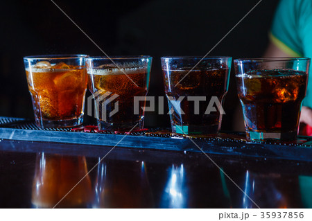 cocktail 35937856