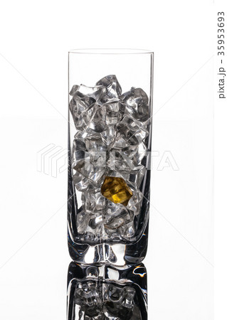 Water And Ice 35953693