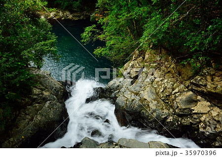 奄美 マテリヤの滝08 奄美 マテリヤの滝08 35970396