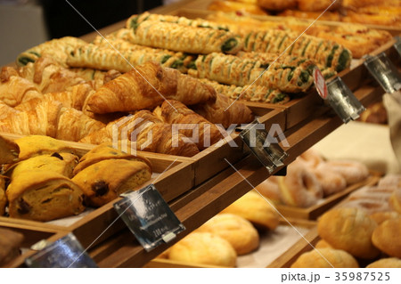 パン屋 パン屋 35987525