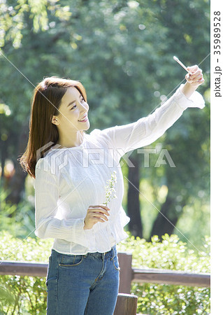 セルフカメラ 自撮り セルカ 35989528