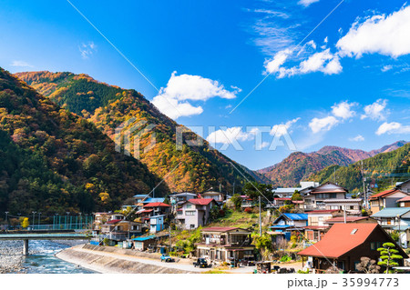 《山梨県》紅葉の丹波山村 35994773
