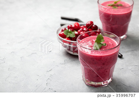 smoothies cranberries smoothies cranberries 35996707