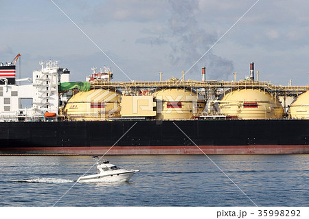 タンカー 35998292